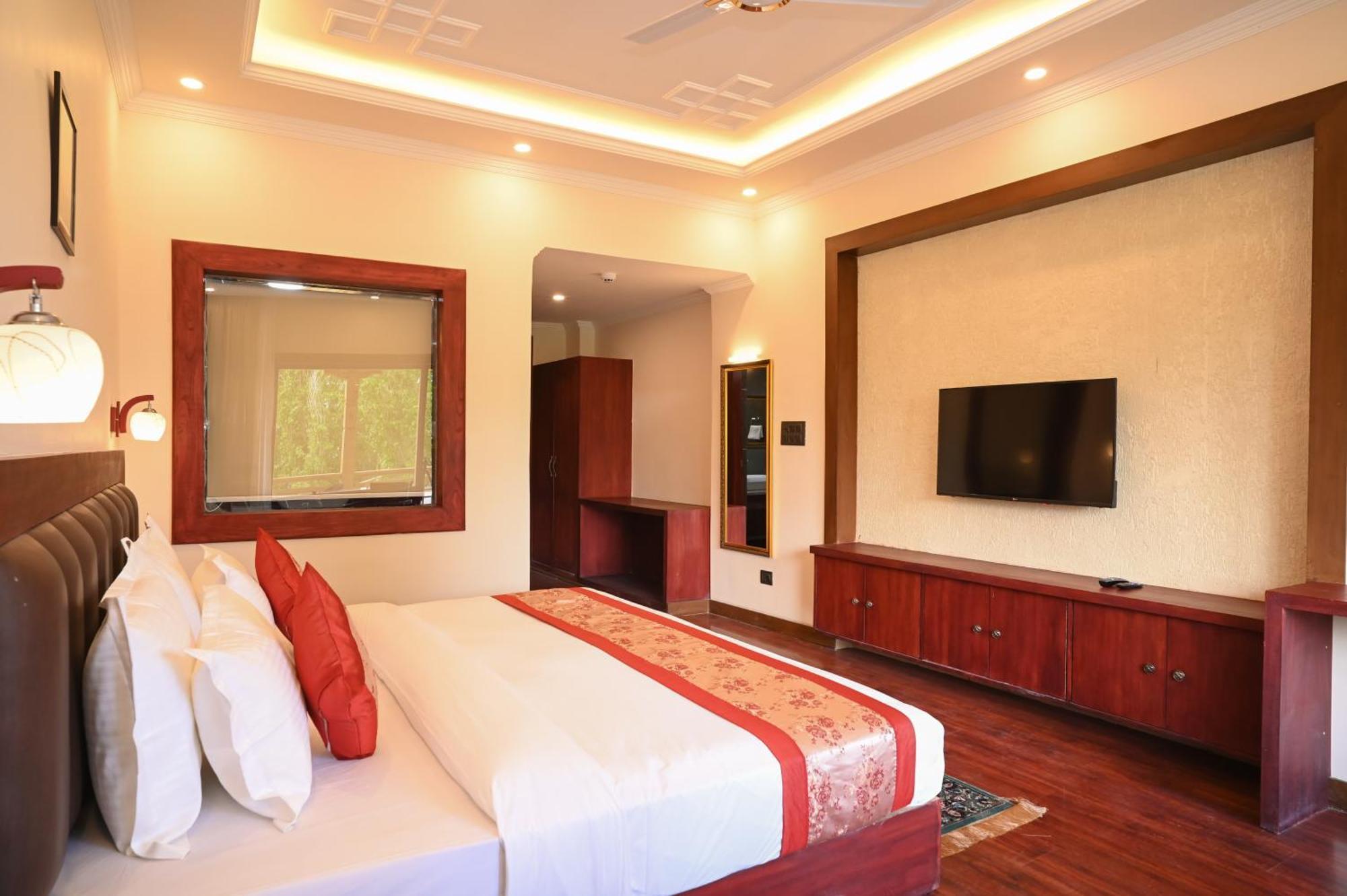Hotel Ladakh Hills Лех Екстериор снимка